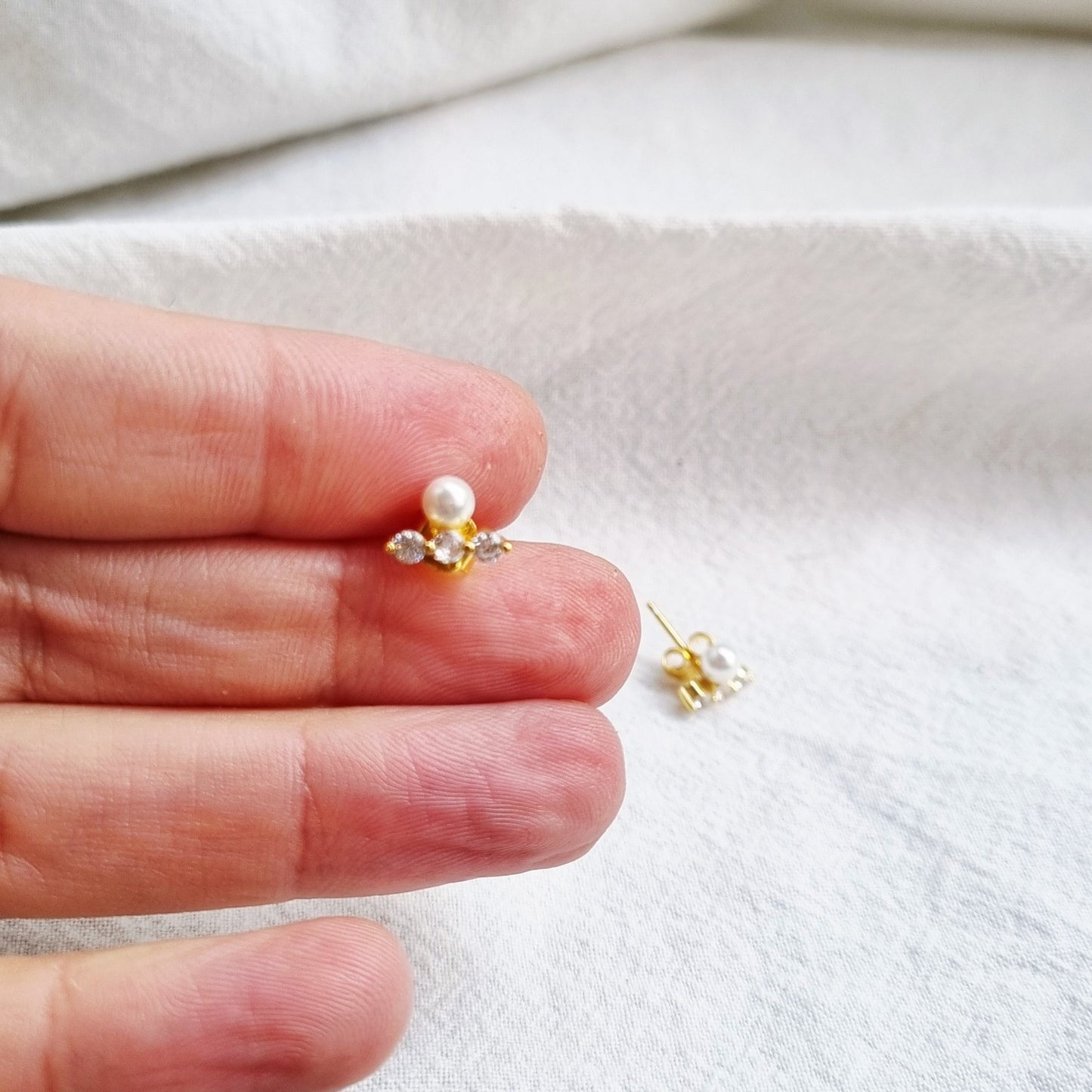 Frini earrings (gold)