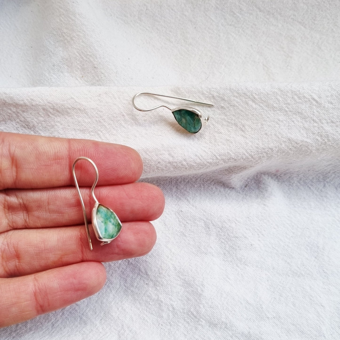 Ruby or emerald earrings (2 options)