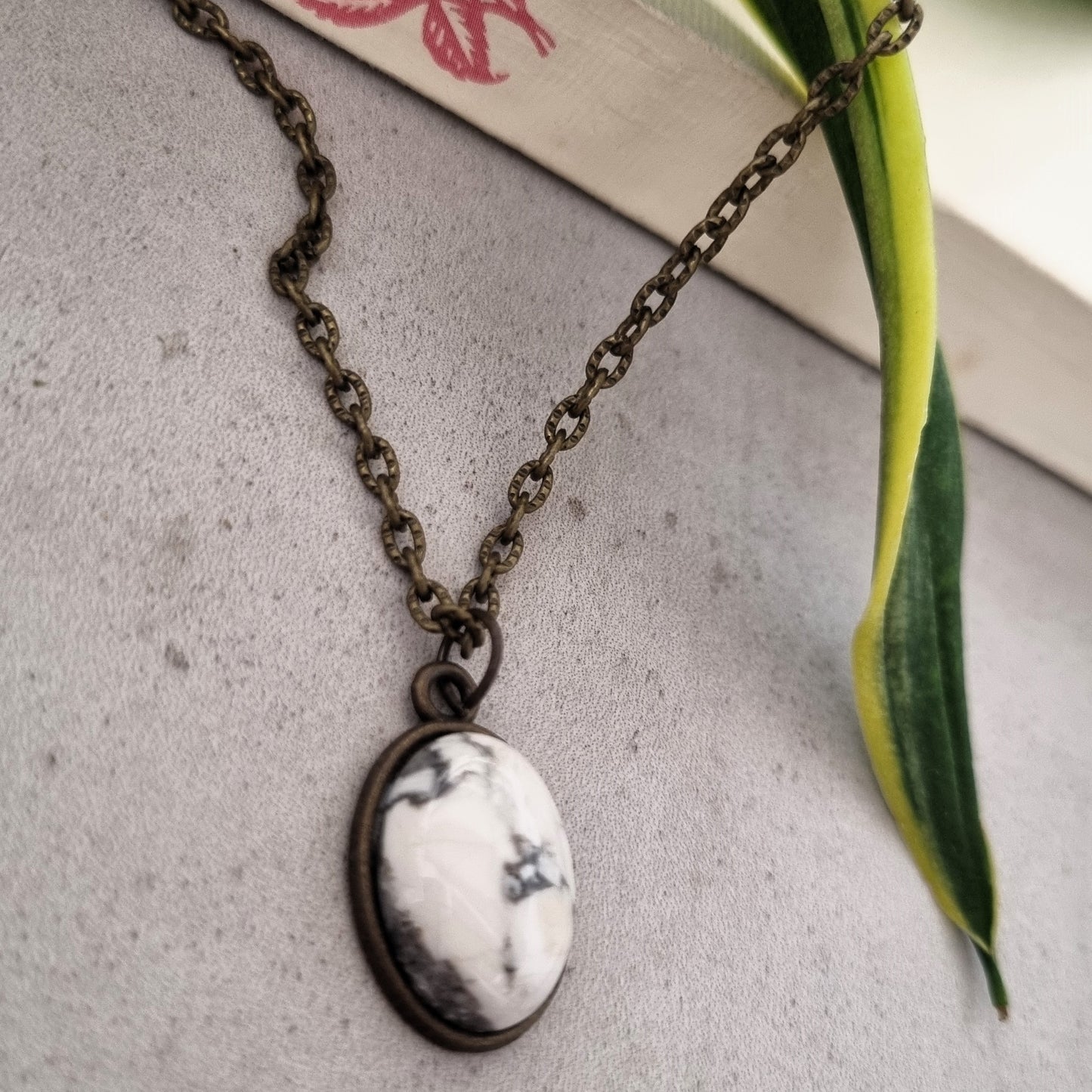 White howlite pendant