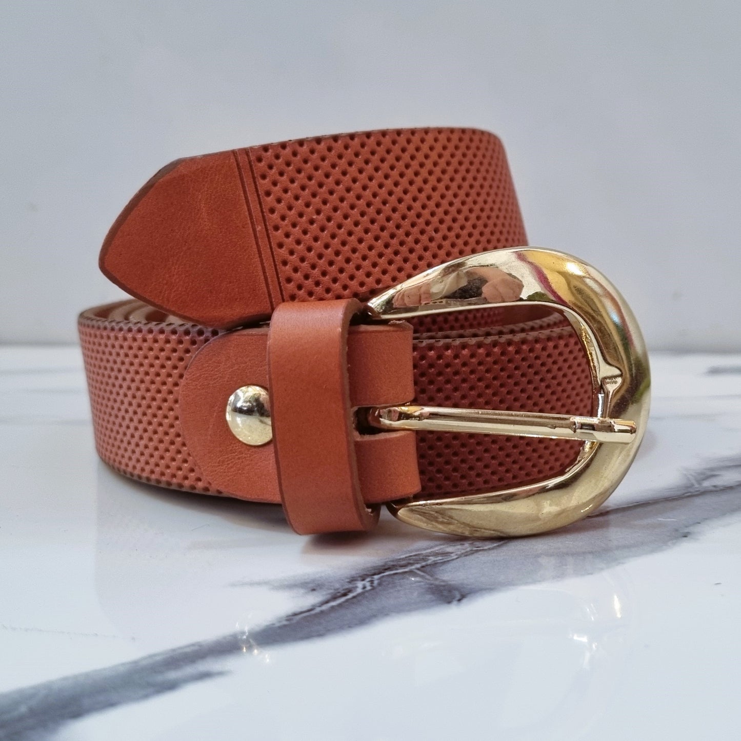 Leather belts - Dots