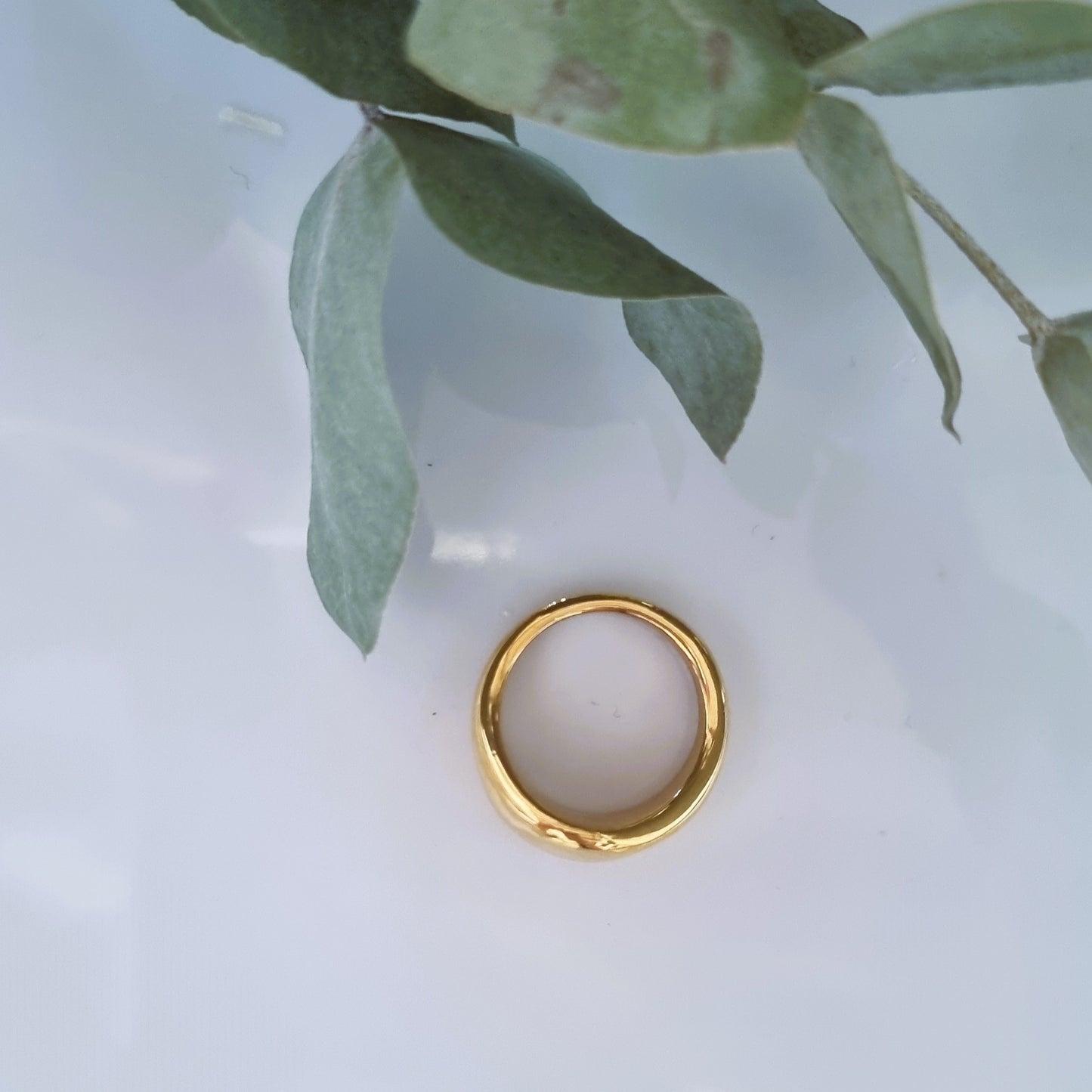 Gold ring
