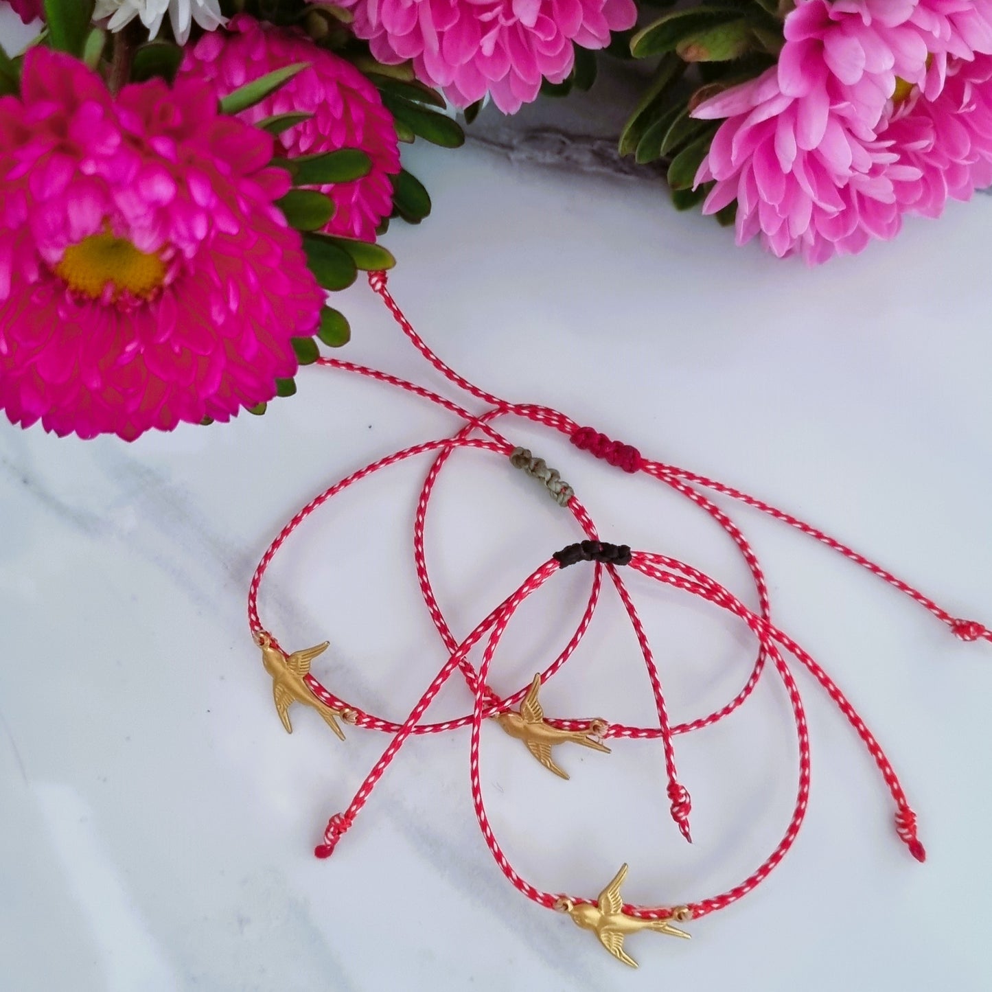 Μαρτάκι - Ατσάλινα χελιδόνια