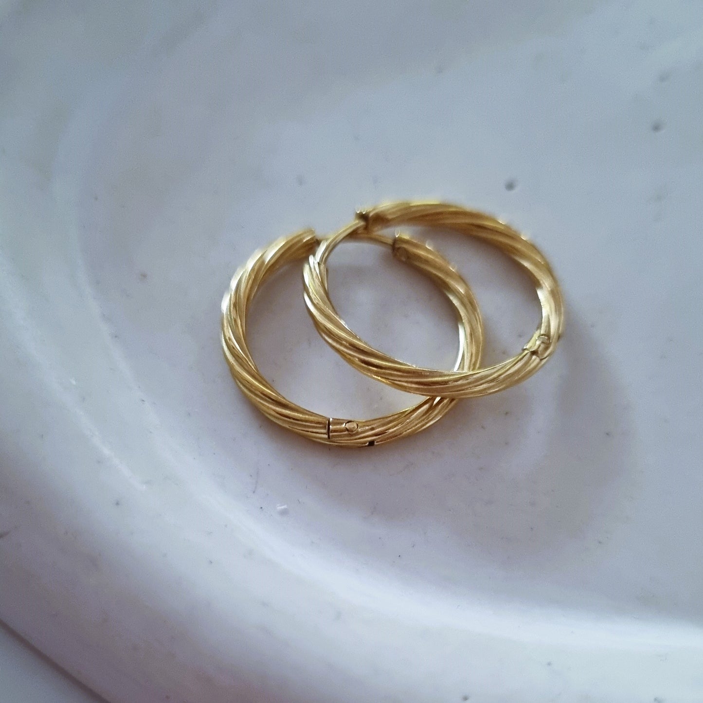 Twisted earrings (big)