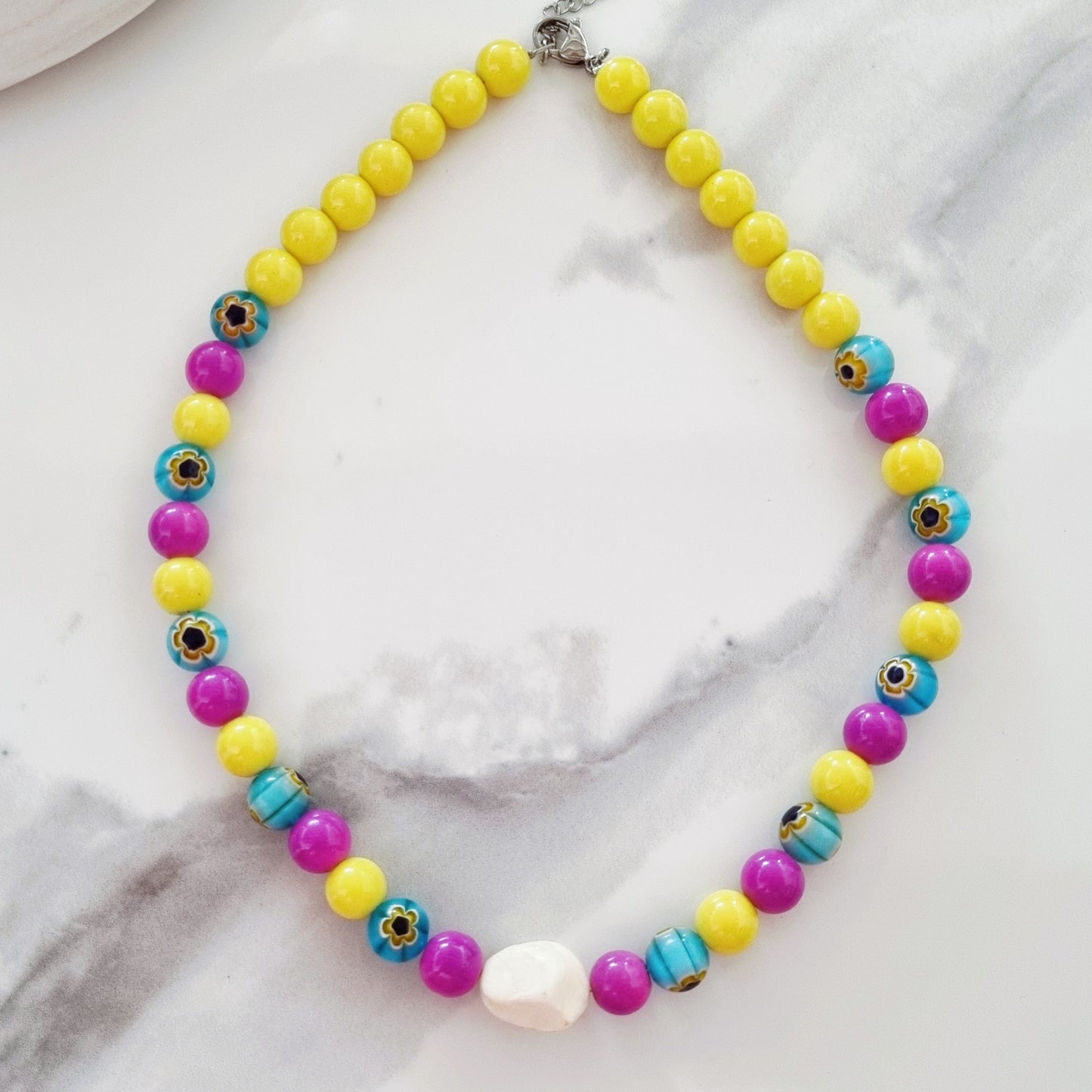 Yellow fun necklace