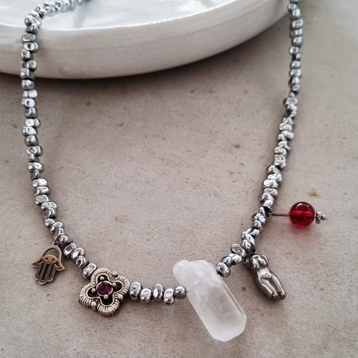 Mixing, but in silver - Necklace