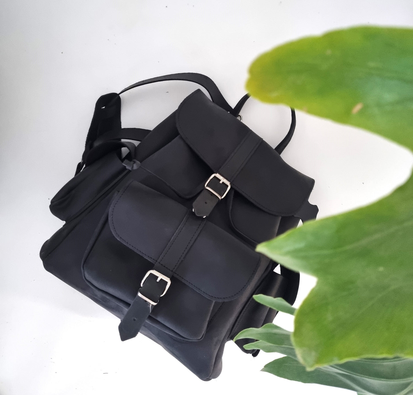 All black leather bag / Preorder