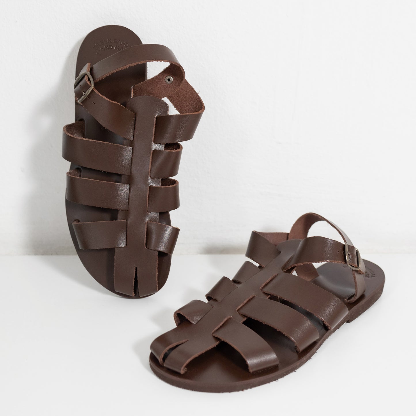 Aeolos sandals (brown)