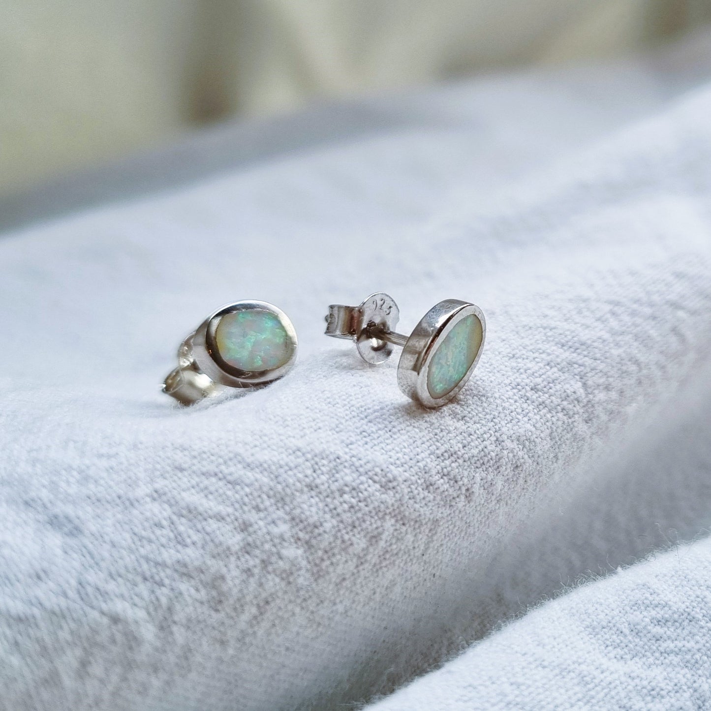Opal - Earrings