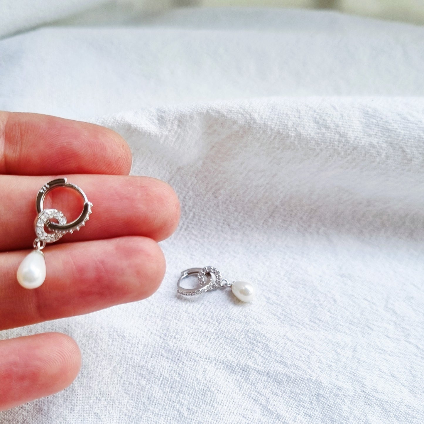 Pearls on silver - Earrings