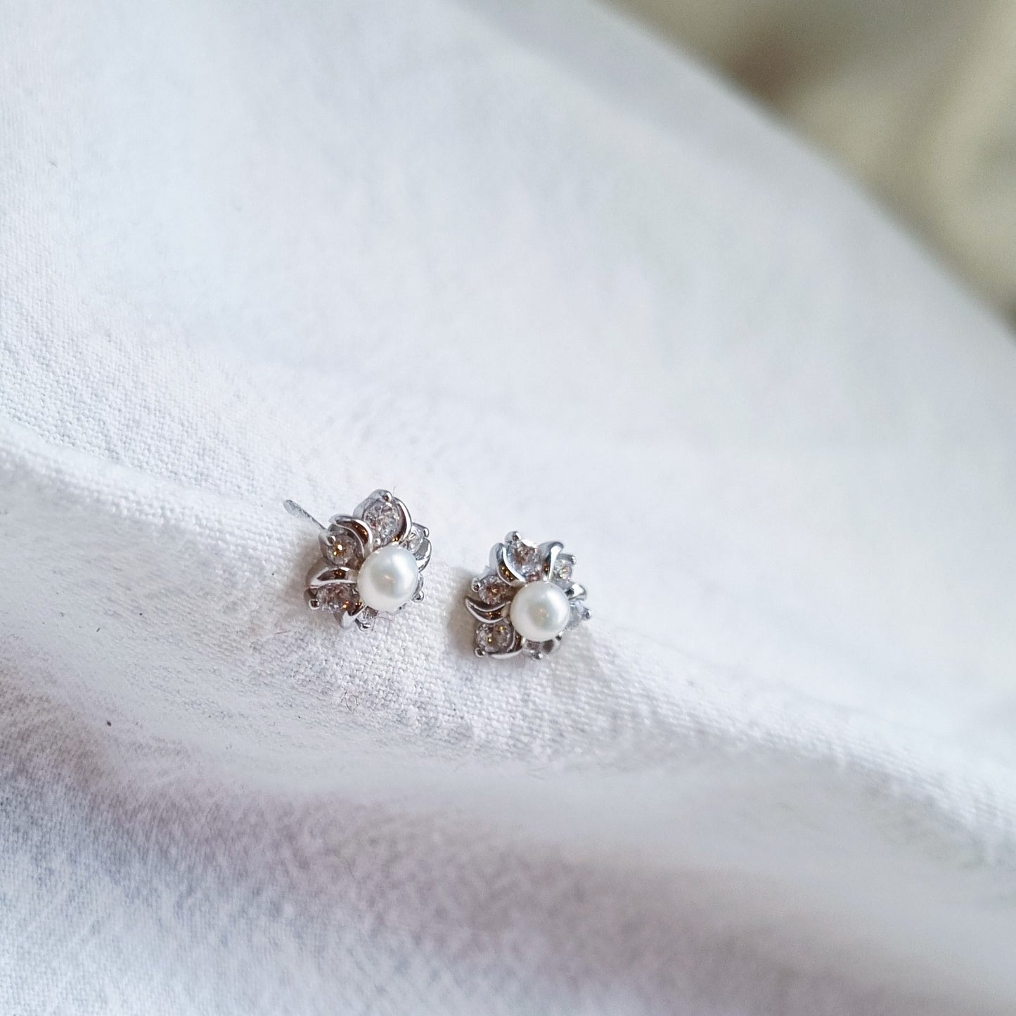 Pearly κουκλί - Earrings