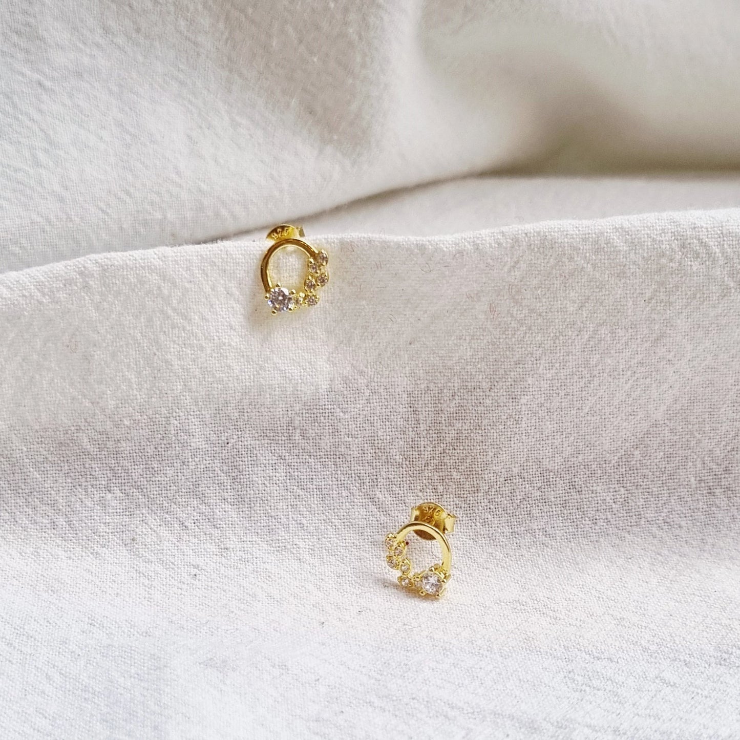 Στεφανάκια - Earrings