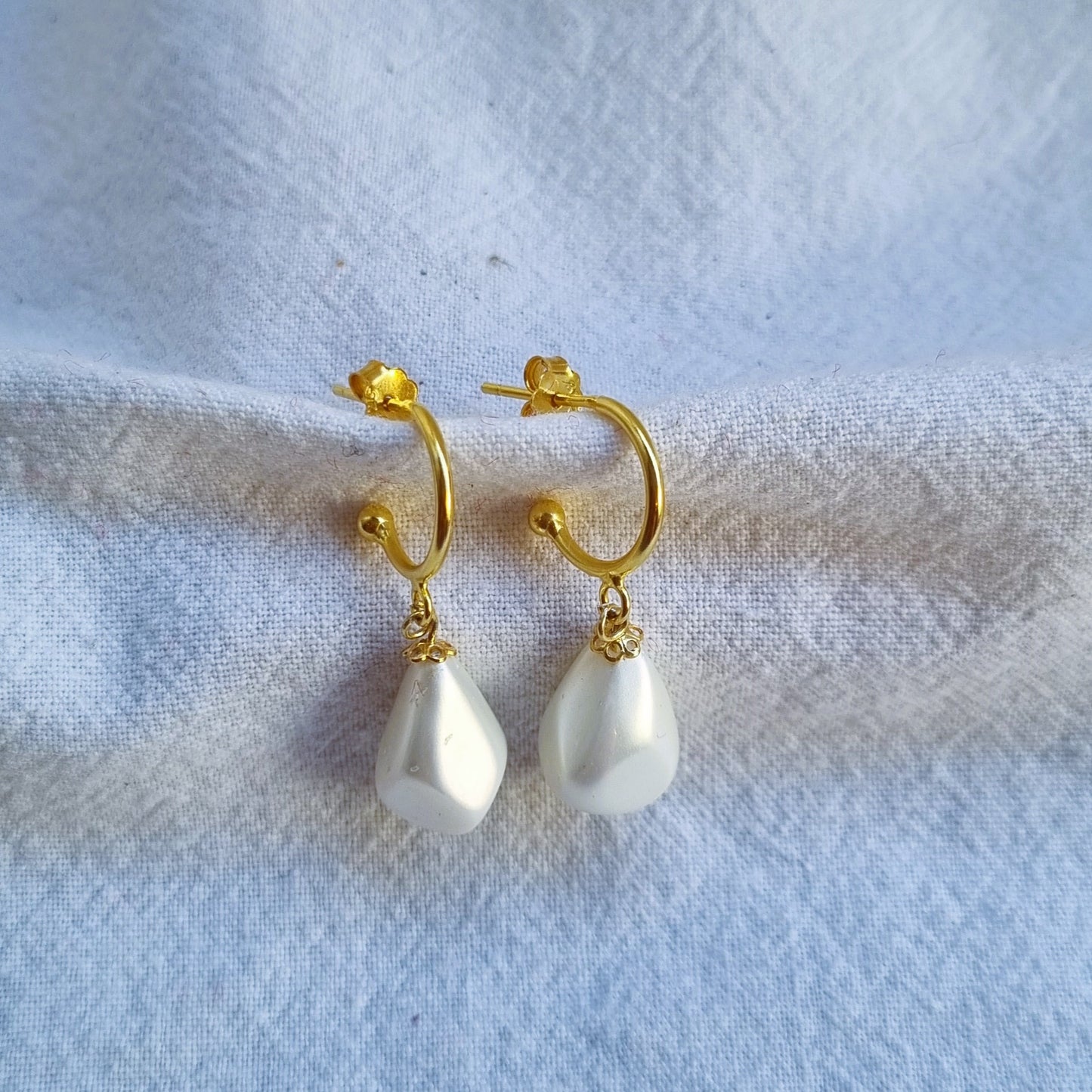 Pearl drops - Earrings