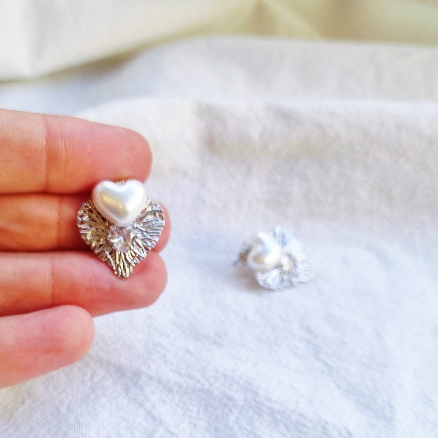 Silver hearts earrings