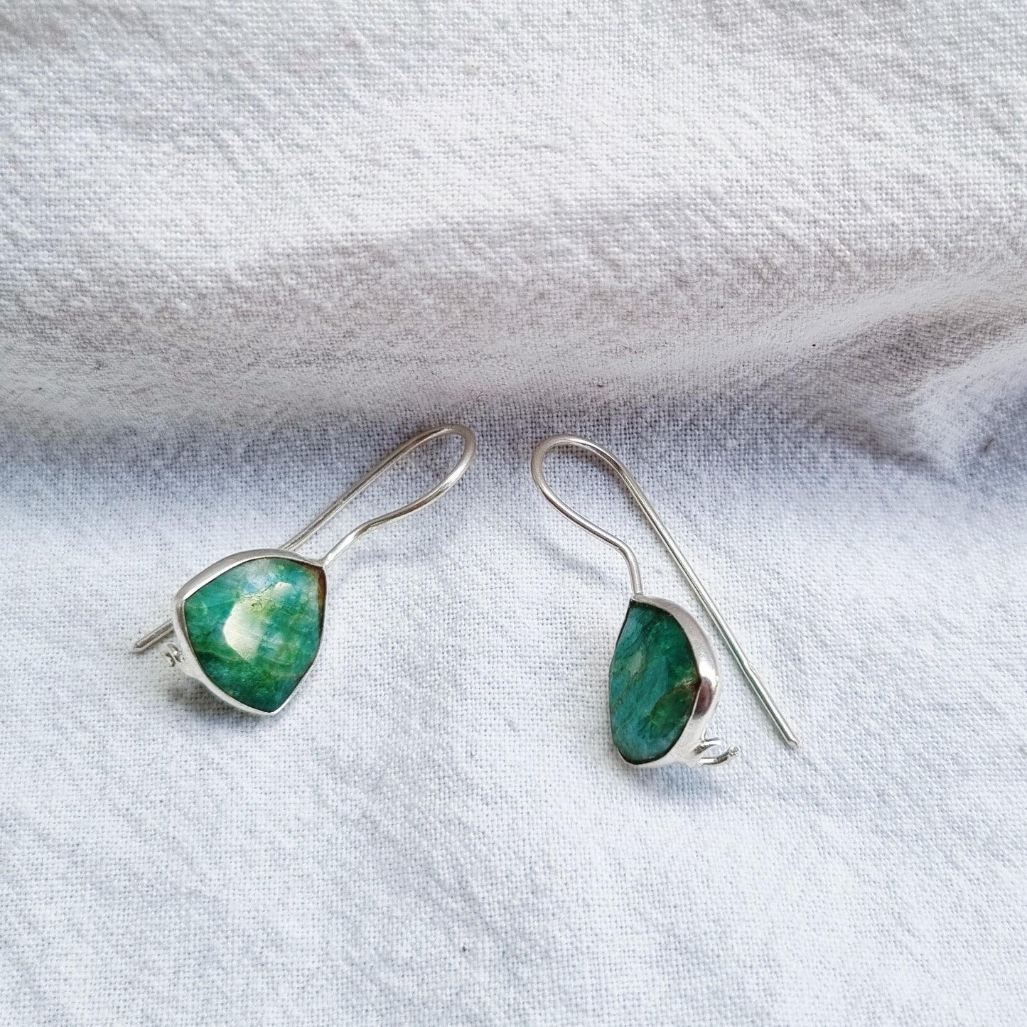 Ruby or emerald earrings (2 options)