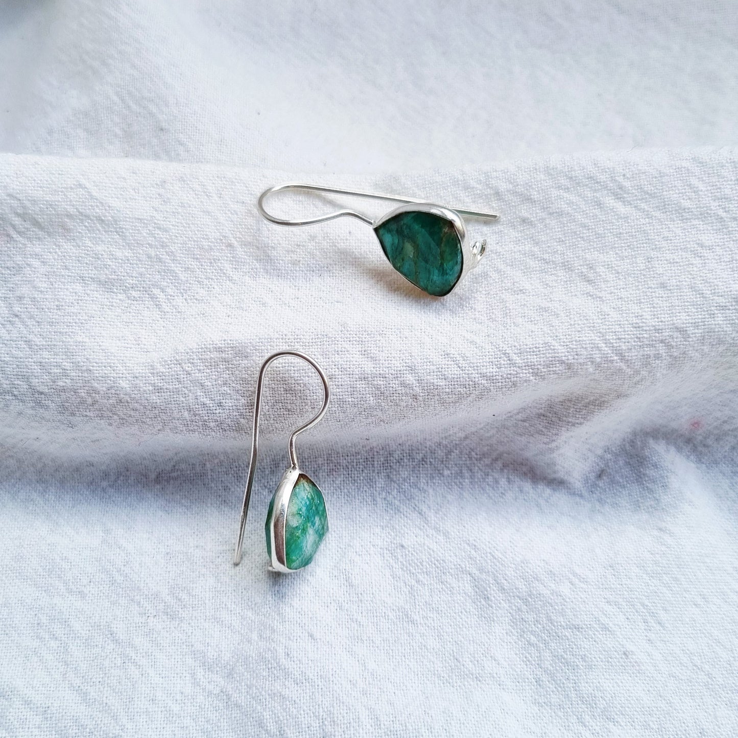 Ruby or emerald earrings (2 options)