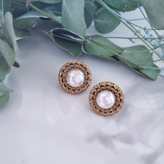 Vintage earrings - Bronze pearls