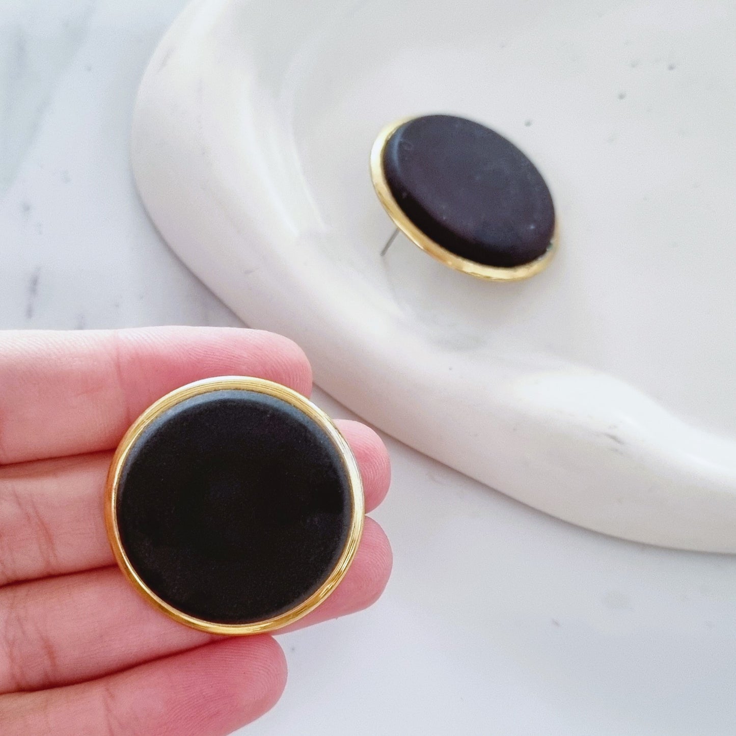 Vintage earrings - The biggest in black