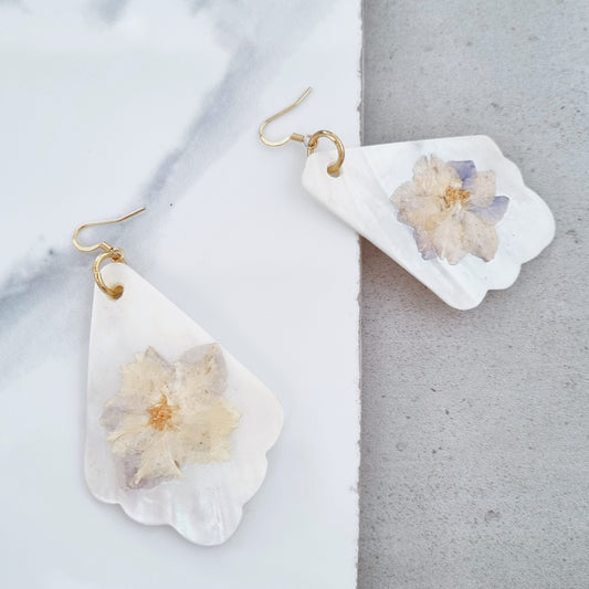 Shell earrings