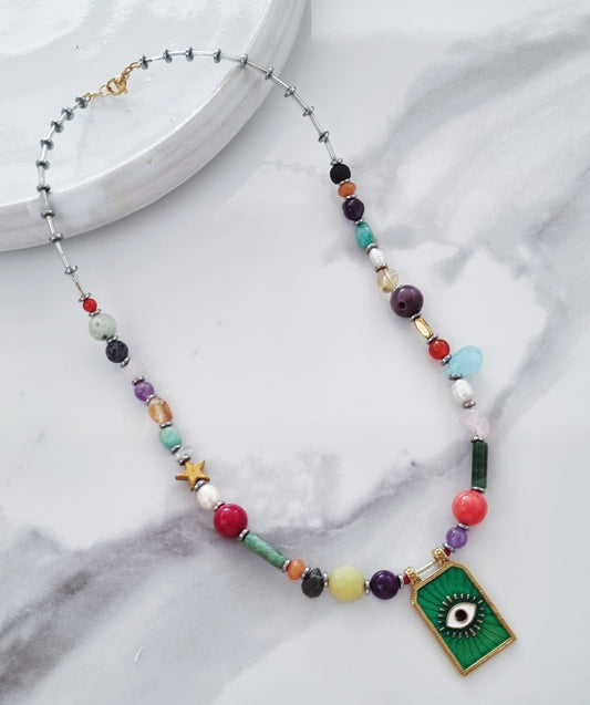 Mixing beads necklace