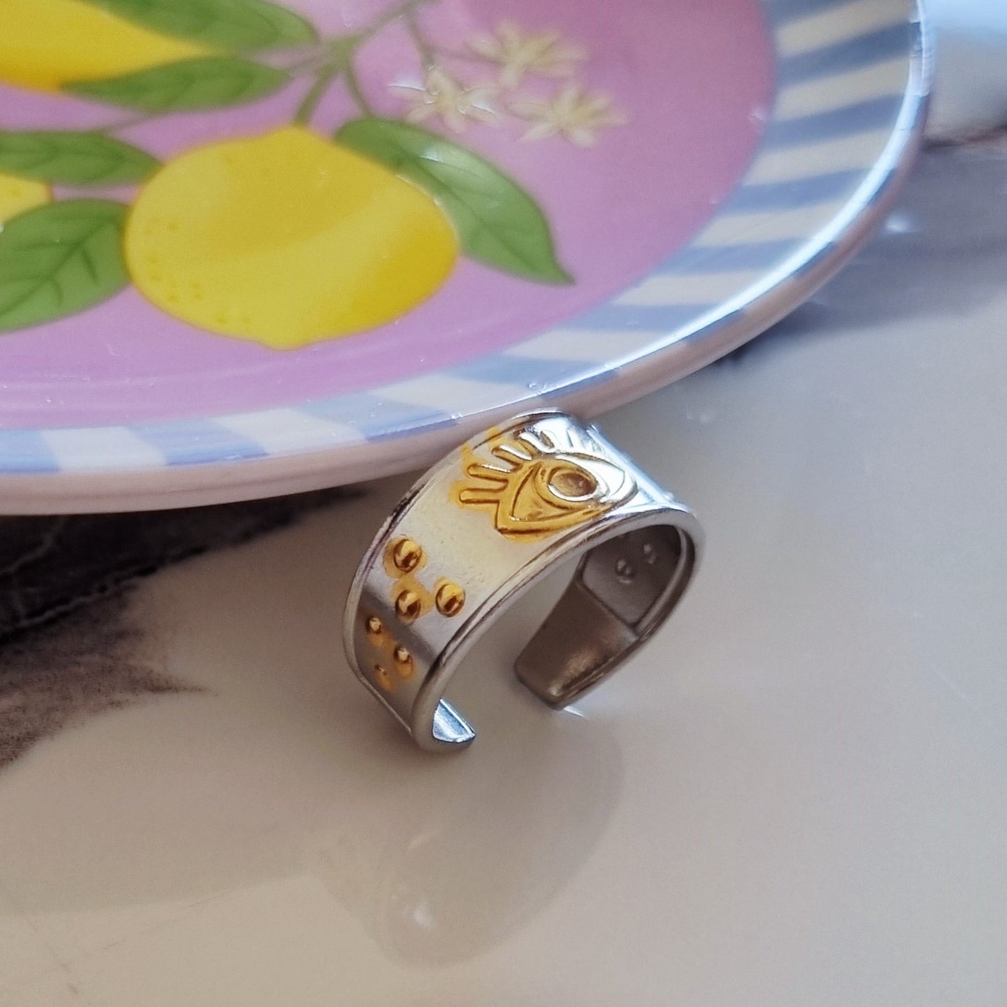 Evil eye in two tones