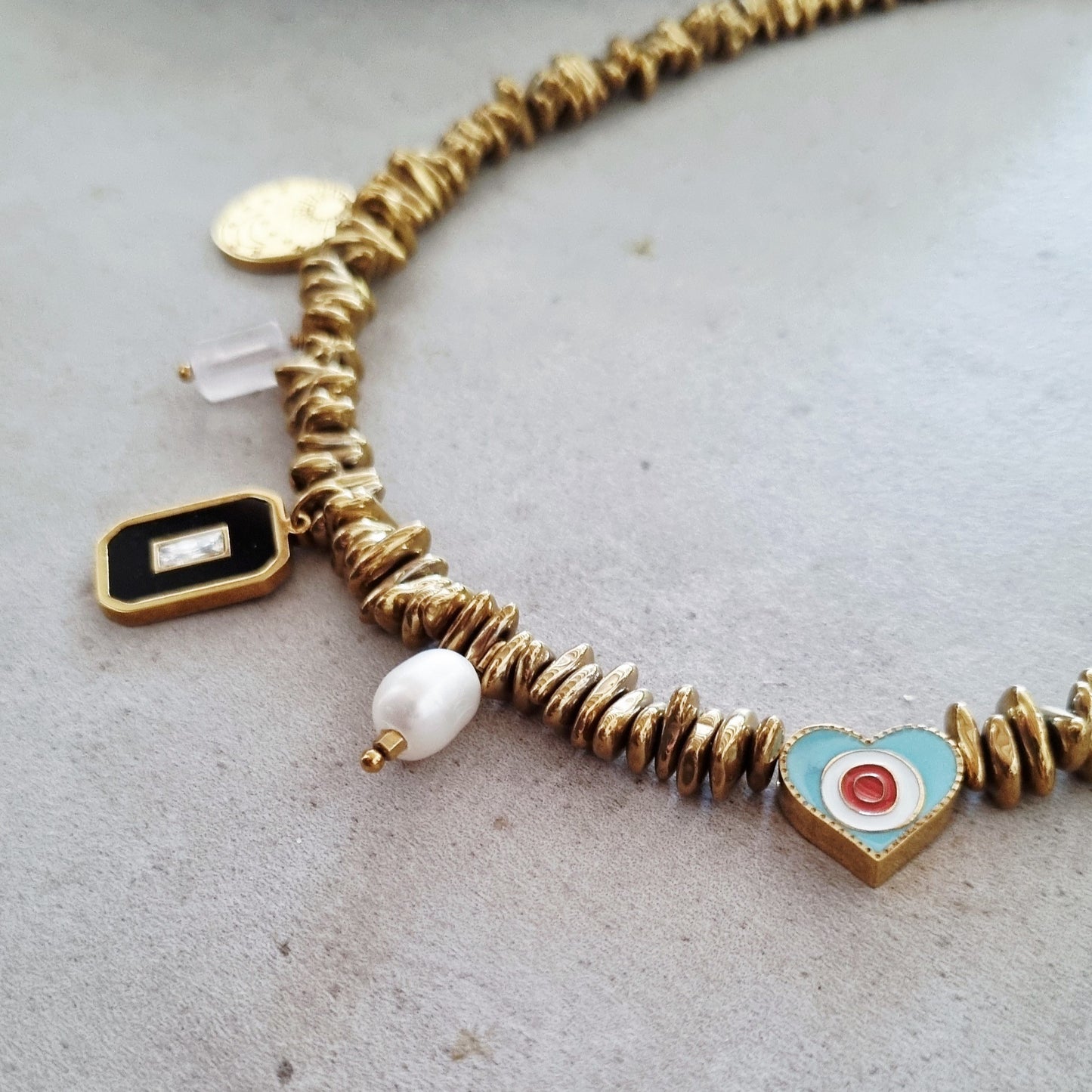 Mixing up - Necklace