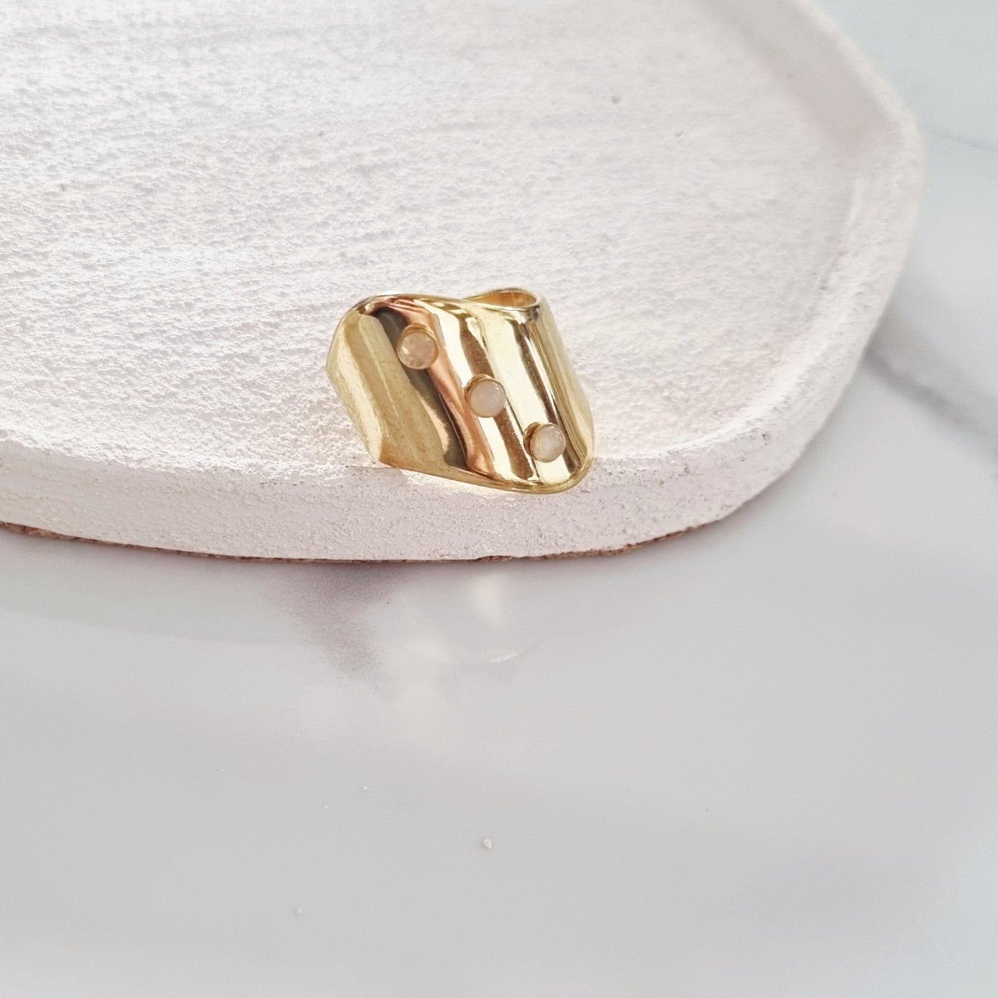 Big and beaded - Rings