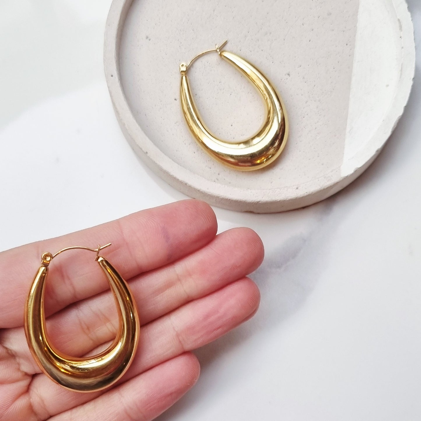 Medium hoops