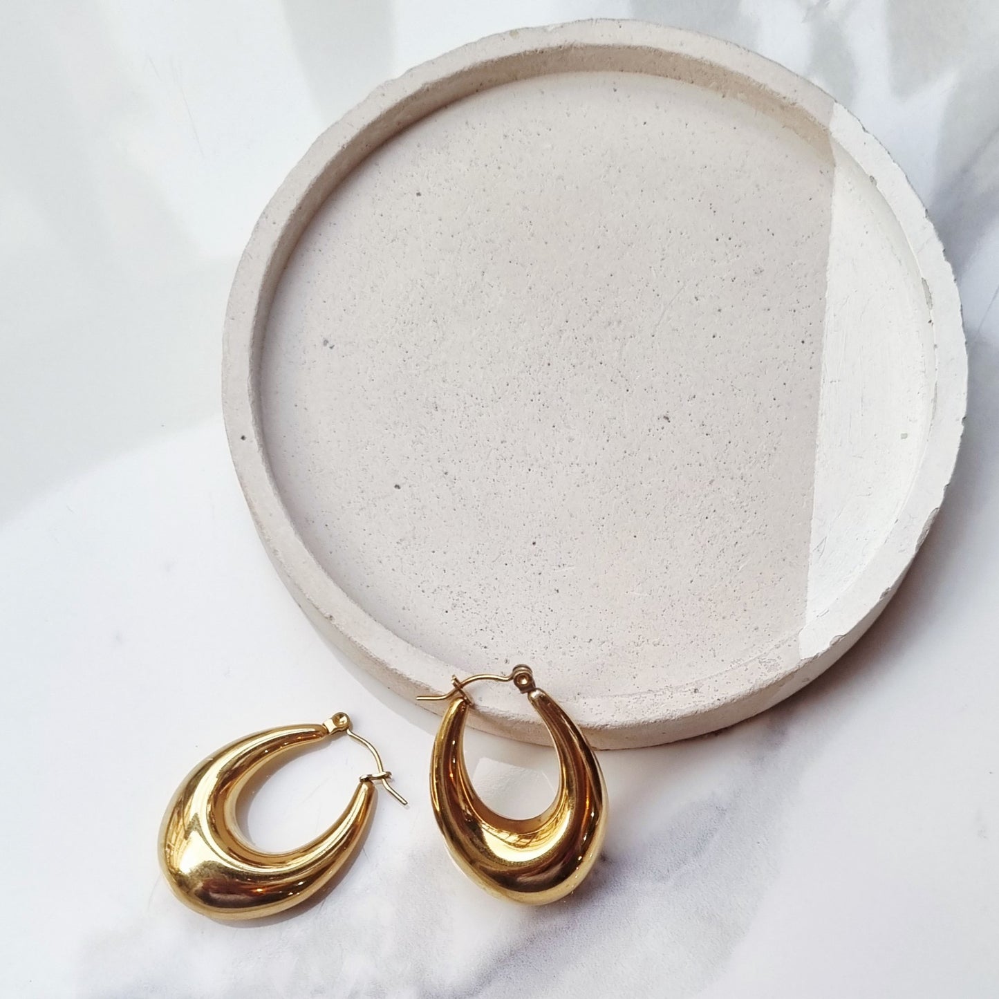 Small oval hoops