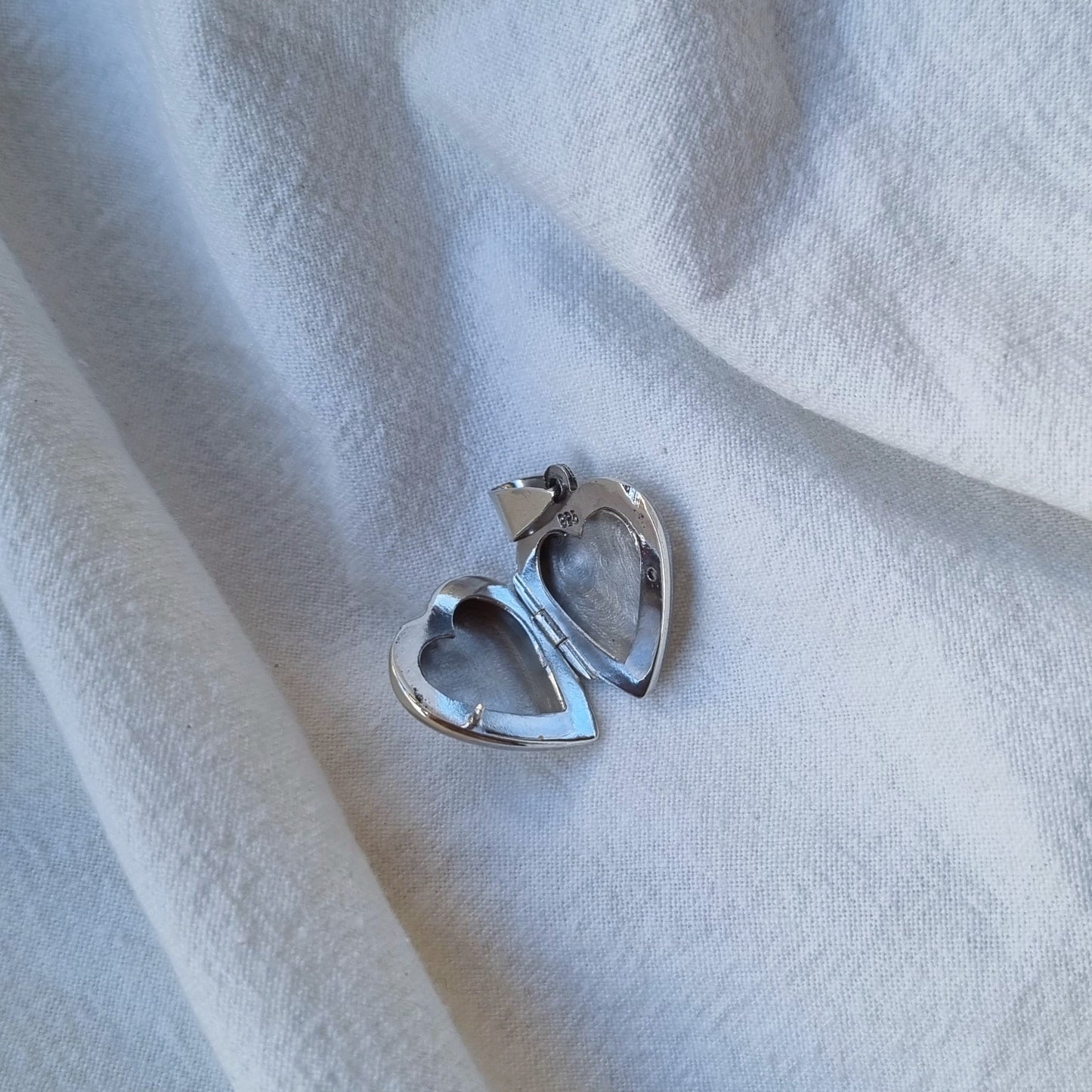 SIlver Heart Locket