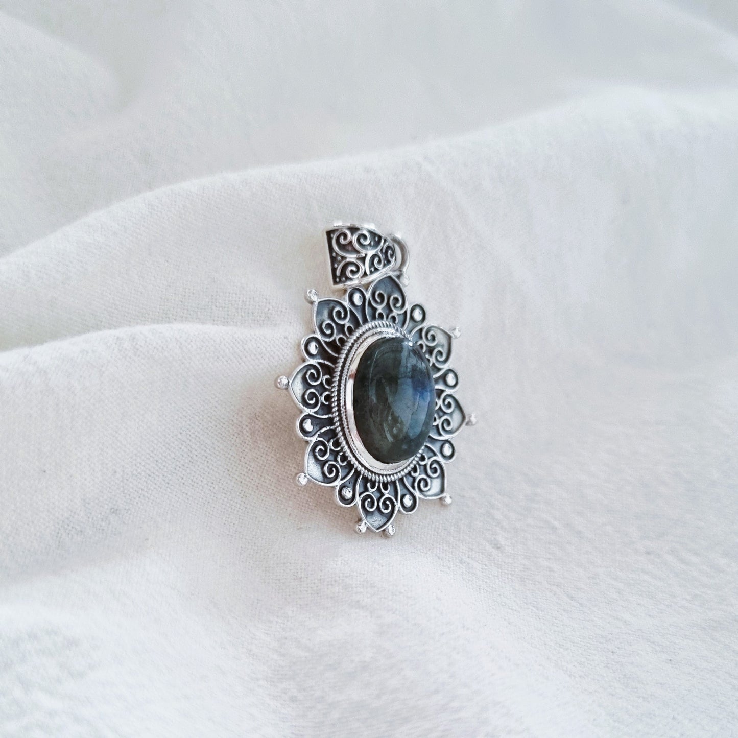 Labradorites - Pendant