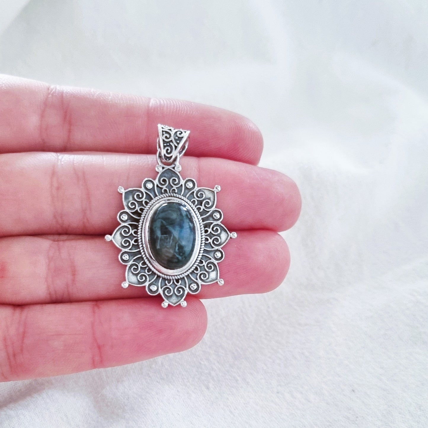 Labradorites - Pendant