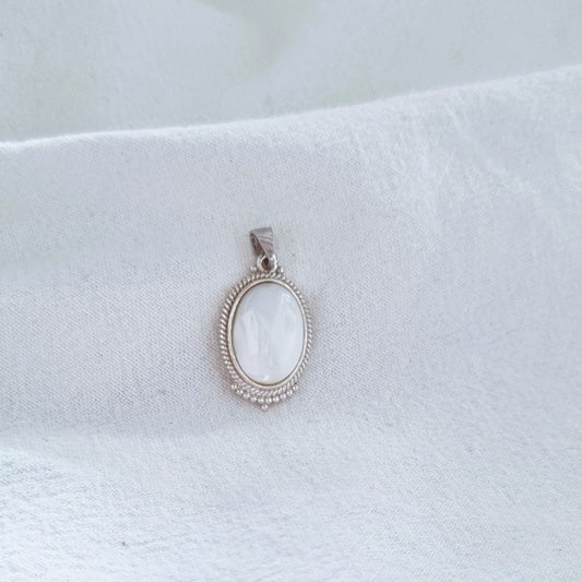 Mother of pearls - Pendant