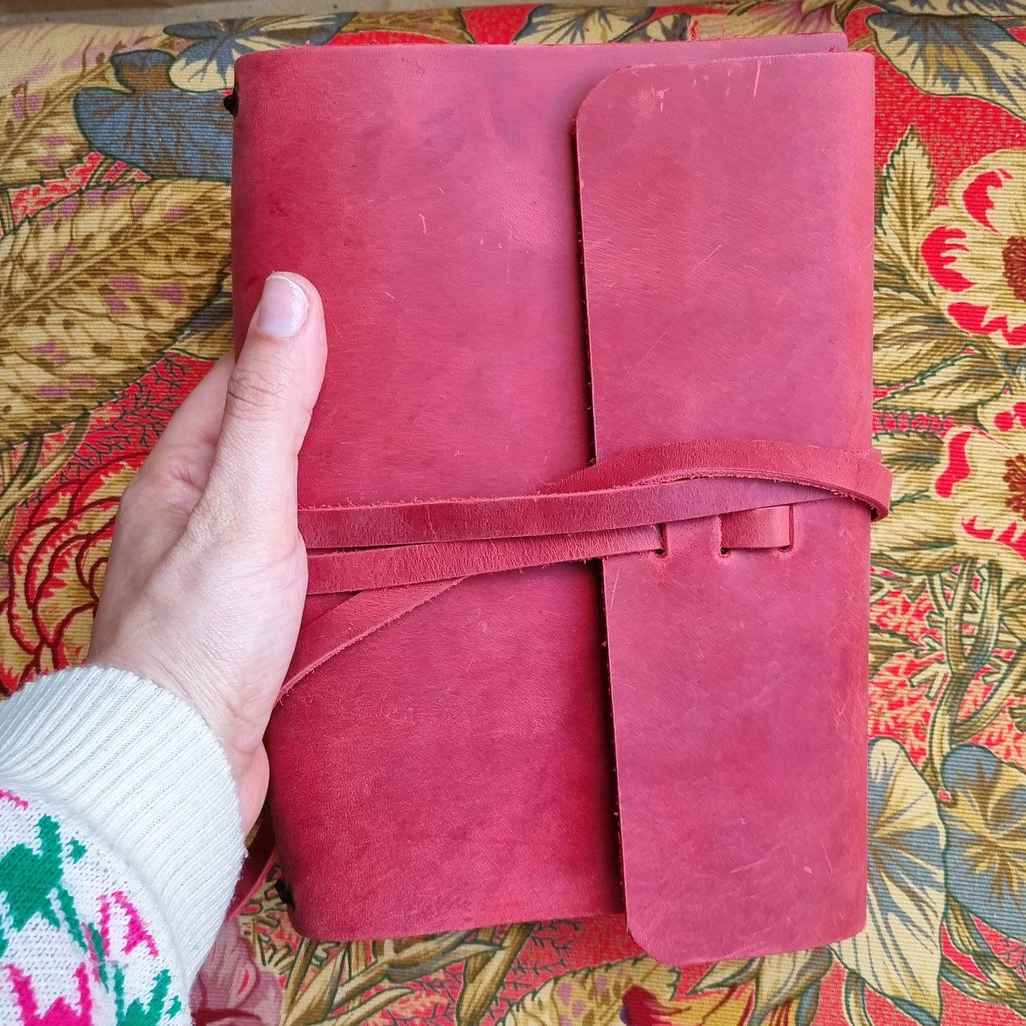 Feathery thoughts - Journal (red)