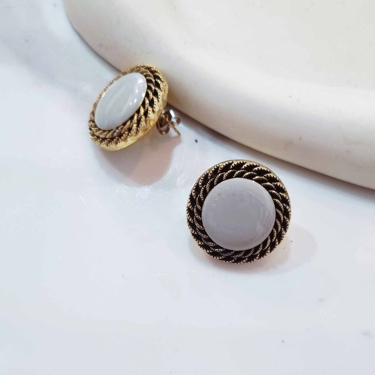 Vintage earrings - Best seller in mint