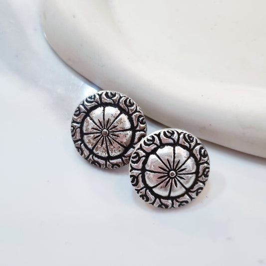Vintage earrings - Silver flower