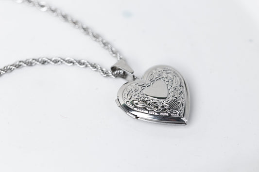 Silver locker necklace